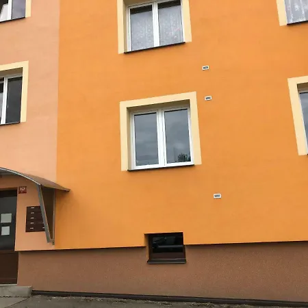 Modern Calm Flat With A Balcony And Nice Surprise Jindřichův Hradec